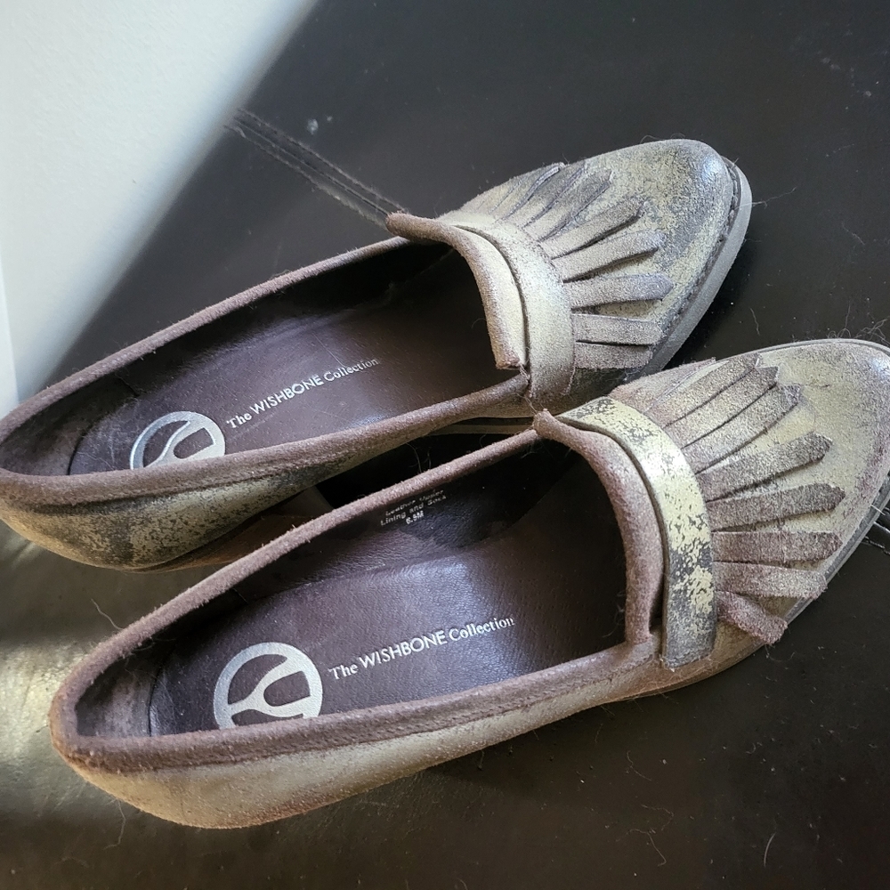Elegant office shoes barely used